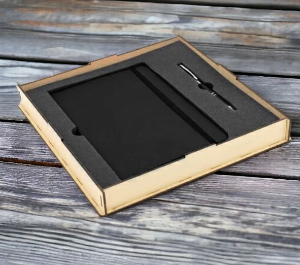 Подарочный набор Клайд / Набор из блокнота A5 "Monte", шариковой ручки Molly в подарочной коробке